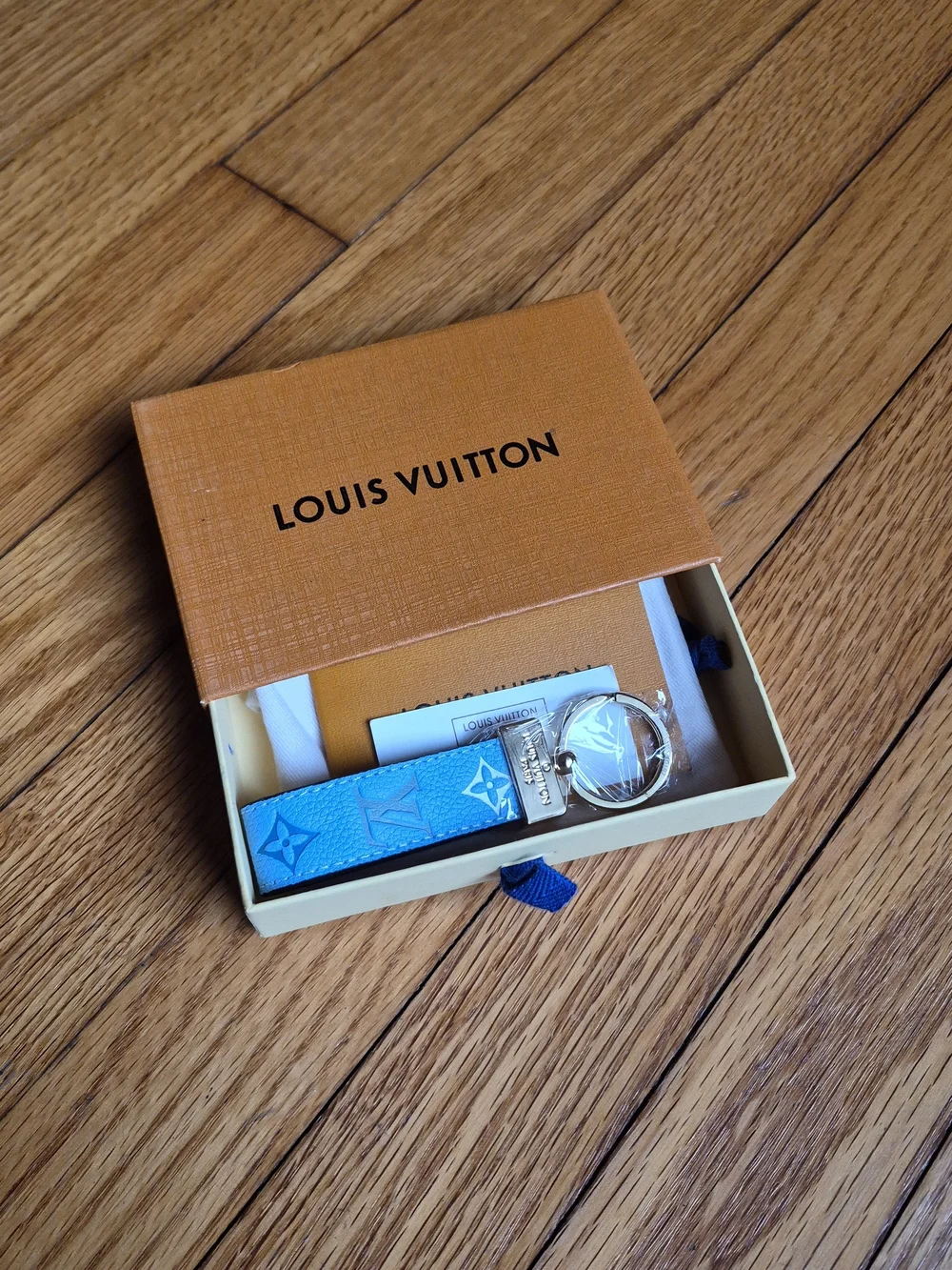 Louis Vuitton Bright Blue Monogram Key Holder with Silver Hardware